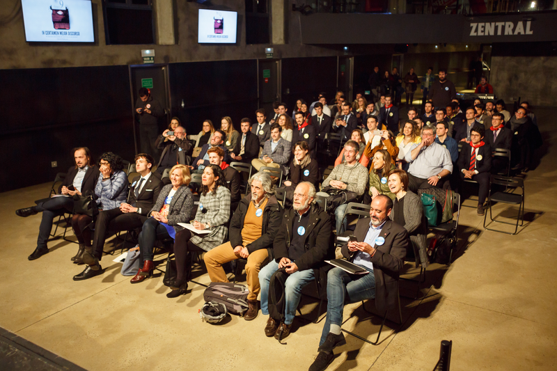 Un aspecto del público de la sala.